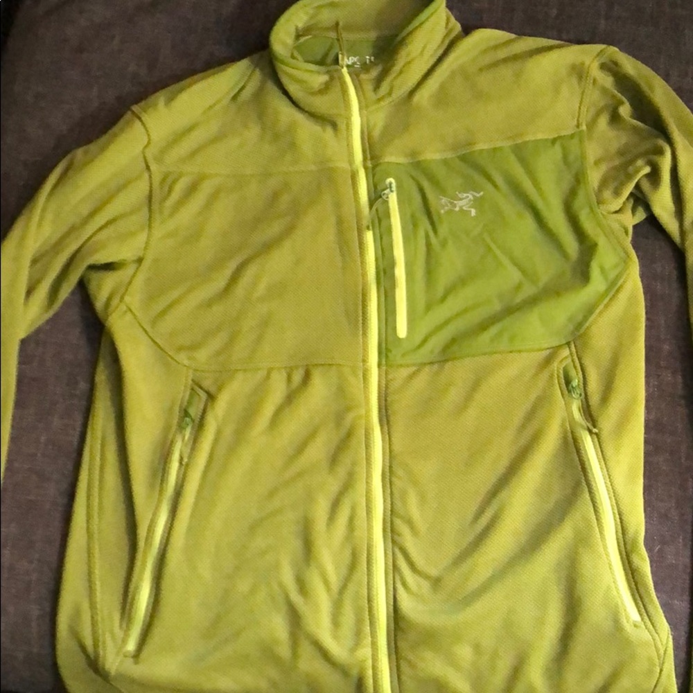 Arc’Teryx Lightweight fleece jacket green